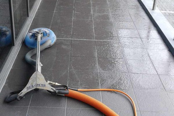 tile & grout cleaning - 3